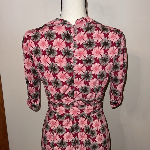 Chadwick’s dress - Picture 4 of 11